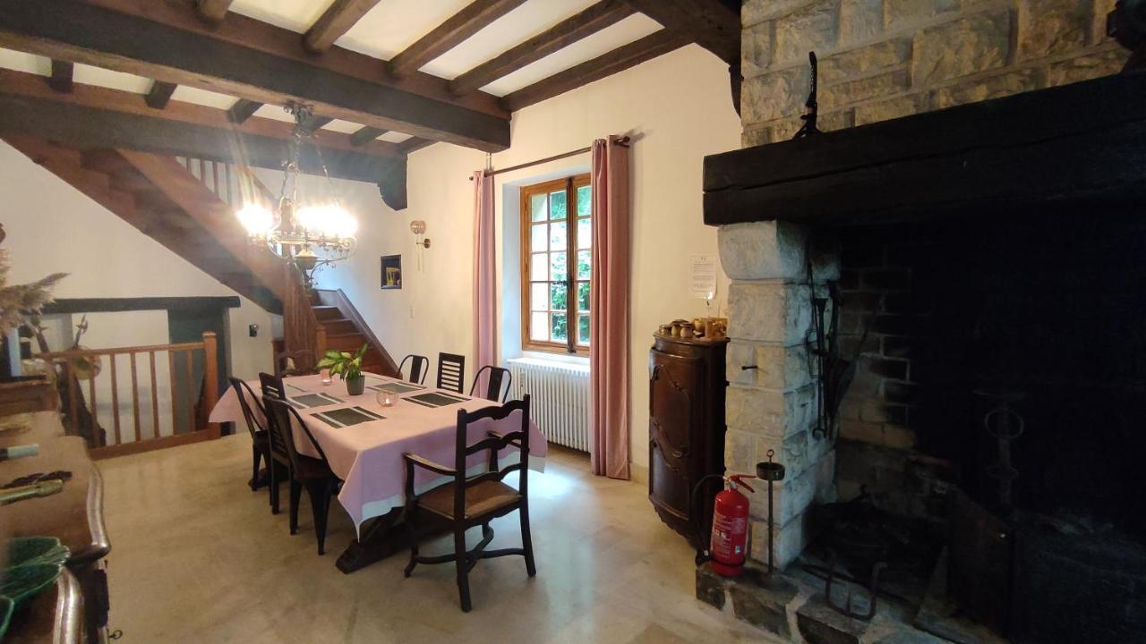 La Fontaine Du Mas Bed & Breakfast Thiviers ภายนอก รูปภาพ