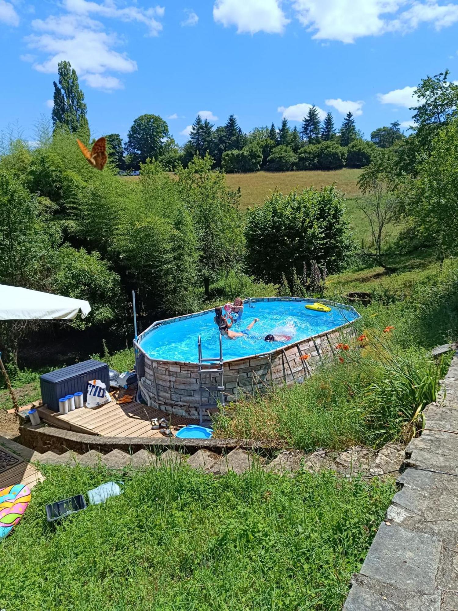 La Fontaine Du Mas Bed & Breakfast Thiviers ภายนอก รูปภาพ