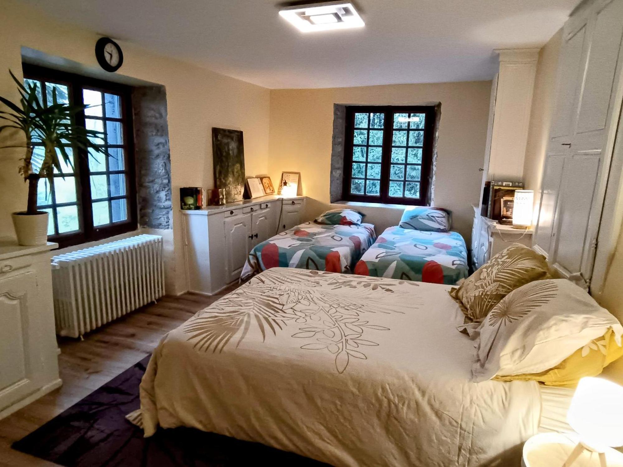 La Fontaine Du Mas Bed & Breakfast Thiviers ภายนอก รูปภาพ